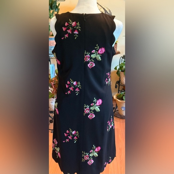 NWT Jones Studio Dressbarn Women's Sz 2 Black Floral Casual Embroidered Dress - Picture 3 of 14